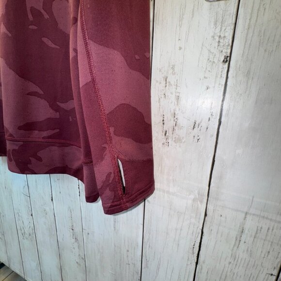 The North Face Women's S Hoodie Pullover Base Layer Flashdry Thumb Holes Maroon - Picture 2 of 9